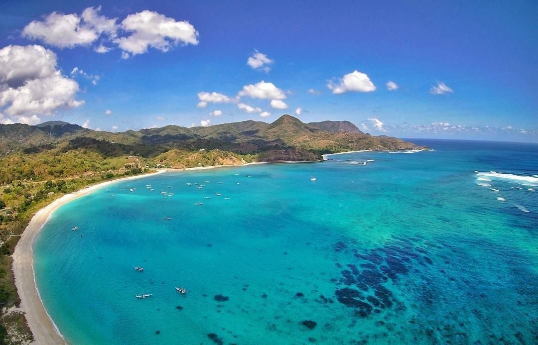 Exotic Maluk Beach in West Sumbawa